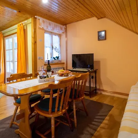 Appartement With Parking Space Mrkopalj, Gorski Kotar - 19212